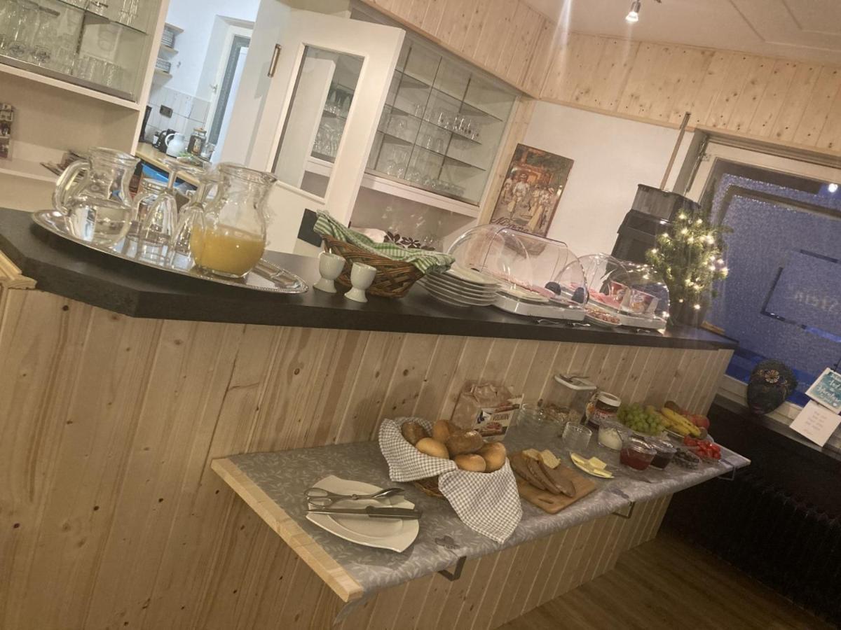Bed & Breakfast Weisser Stein Schmallenberg Dış mekan fotoğraf